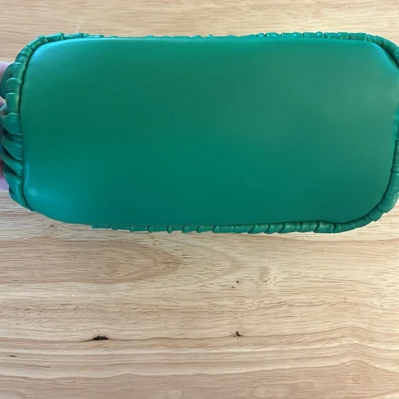 3AM Forever Green Clutch-Crossbody Purse NEW - Picture 3 of 7